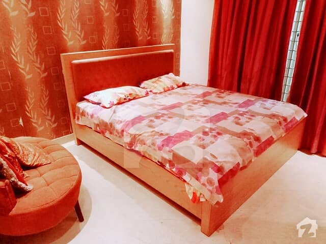 ferozepur road 1 bedroom fully furnished