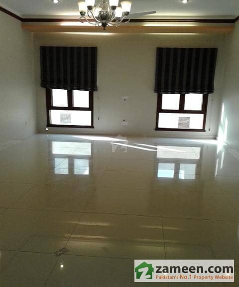 666 Square Yards 1 Year Old Like Brand New Bungalow With Basement & Pool Available For Rent DHA Phase 6 - Ittehad