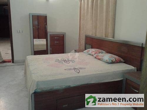 425 Yards Well-Maintain Fully Furnished Bungalow For Rent Defence Phase V Zamzama