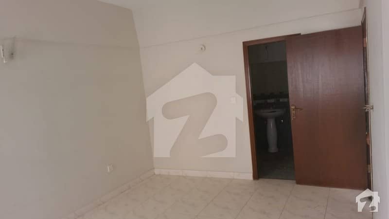 Flat For Sale In Dha Phase 6 Nishat Commercial