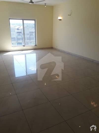 Apartment For Sale - Bahria Town Phase 7 Apartment For Sale - Bahria Town Phase 7