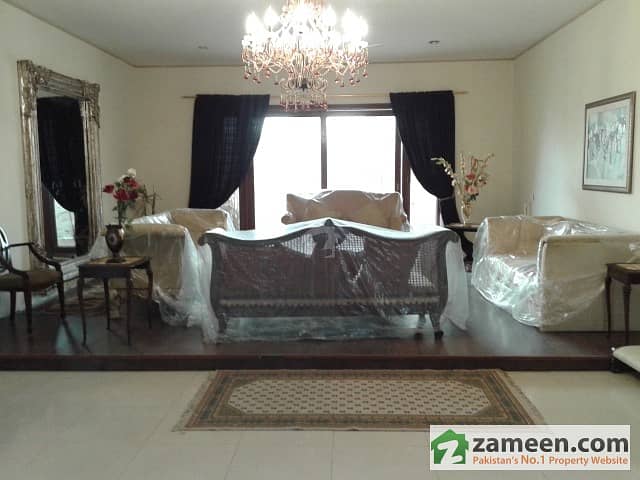 Excellent 666 Yards Fully Furnished Bungalow For Rent In Defence Phase 6 Ittehad