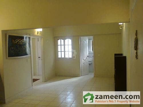 2 Bedrooms Apartment In Dha 6, 1250 Sq Feet