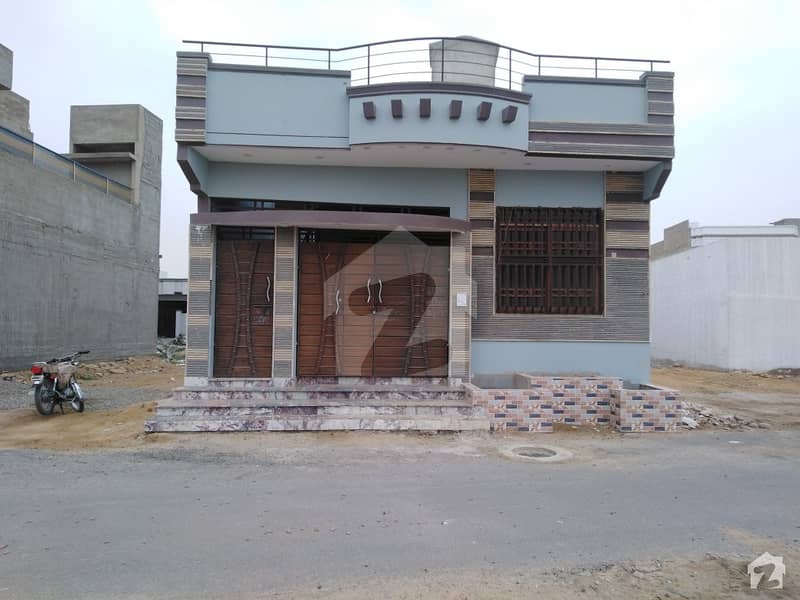 Single Storey House Is Available For Sale