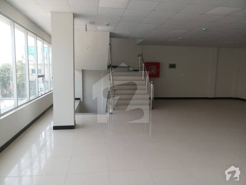Commercial office Available for sale Commercial office Available for sale