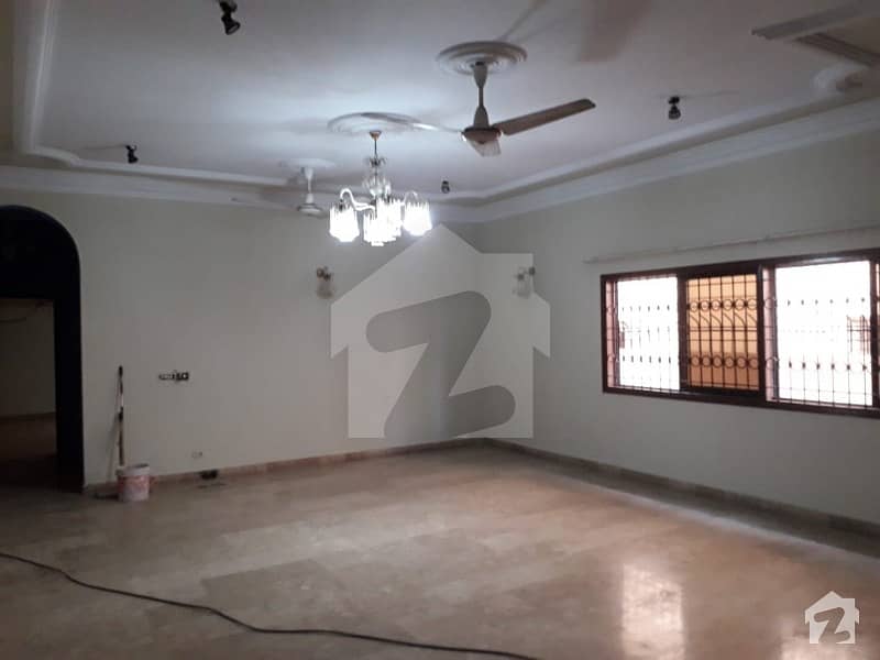 Bungalow For Rent 500 Yards 2 Unit Freshly Renovated Ready To Move Condition