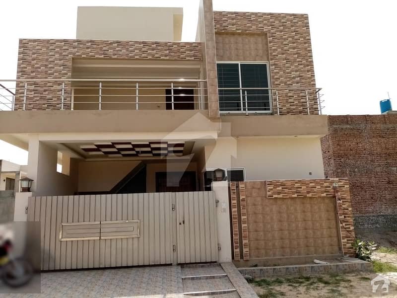 House Is Available For Sale On Sargodha Road