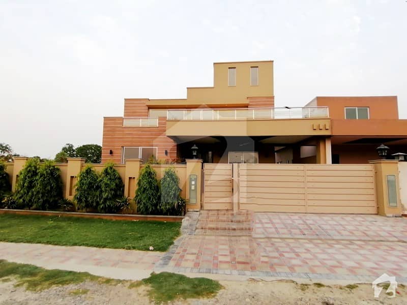 اسٹیٹ لائف ہاؤسنگ فیز 1 اسٹیٹ لائف ہاؤسنگ سوسائٹی لاہور میں 8 کمروں کا 1 کنال مکان 3. 1 کروڑ میں برائے فروخت۔