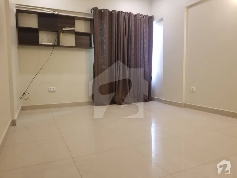 3 Bed Room  Apartment For Sale