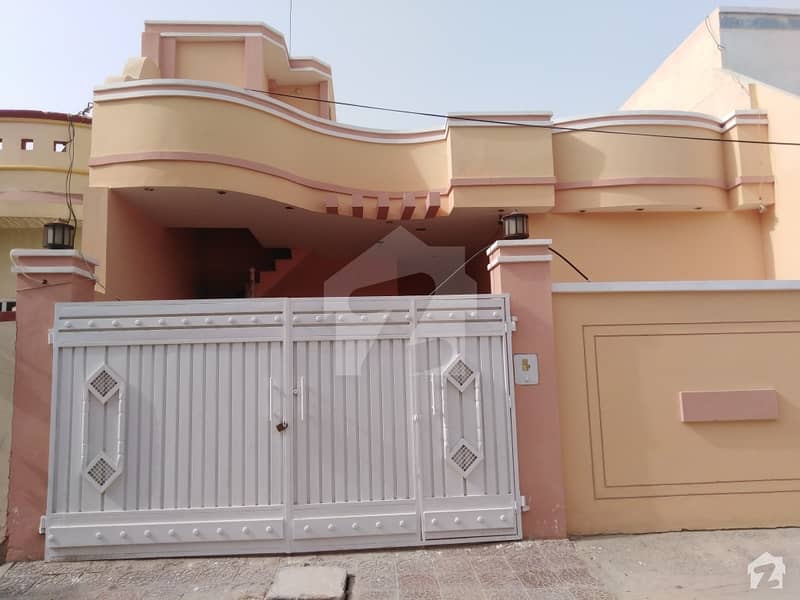 ساجد عوام کالونی بہاولپور میں 2 کمروں کا 6 مرلہ مکان 20 ہزار میں کرایہ پر دستیاب ہے۔