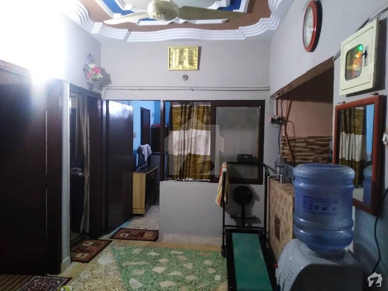 دہلی کالونی کراچی میں 2 کمروں کا 4 مرلہ فلیٹ 25 لاکھ میں برائے فروخت۔