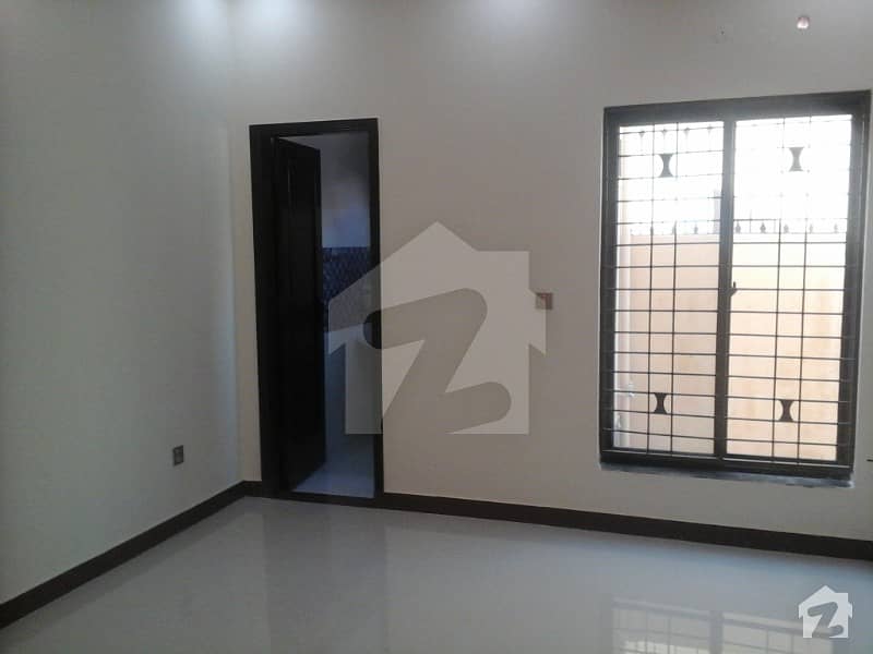 8 Marla Brand New House For Sale In Valencia Town