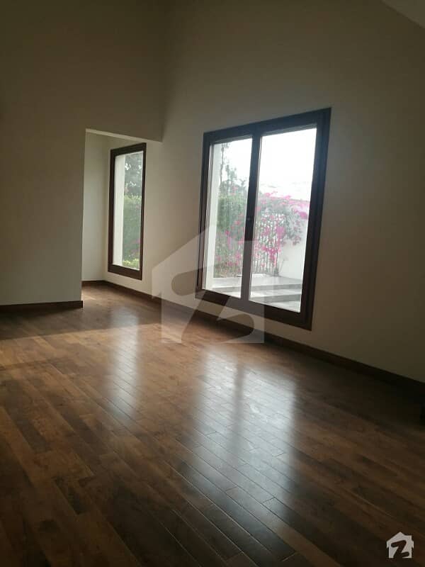 480 Sq Ft Clifton Block 3 Bungalow Room Commercial Use Best For Office