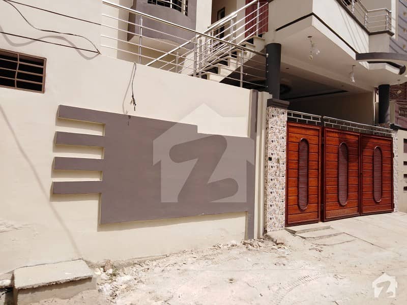 گوہرٹاؤن بہاولپور میں 6 کمروں کا 7 مرلہ مکان 1. 25 کروڑ میں برائے فروخت۔