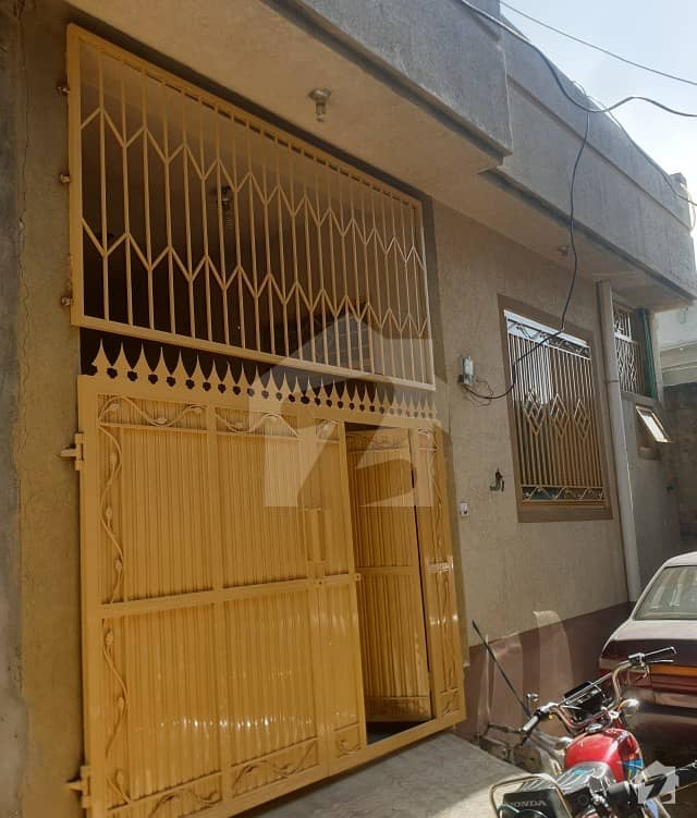 جھنگی سیداں اسلام آباد میں 2 کمروں کا 3 مرلہ مکان 32 لاکھ میں برائے فروخت۔