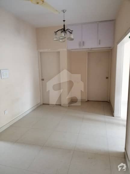 2 Bed Dd 2nd Floor Apartment Is Available For Sale