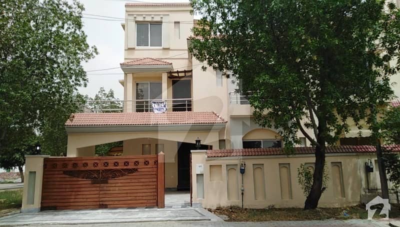 10 Marla Brand New House For Rent In Overseas B Of Bahria Town Lahore