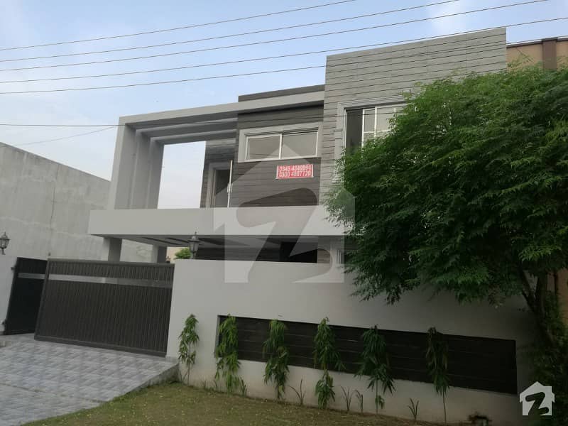 10 Marla Corner Designer House Available In State Life Housing Society Phase1 FBlock