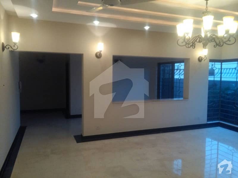Kanal  Single Storey Bungalow Available For Rent In Dha Phase 2 R Block