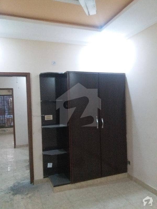 9 Marla House For Rent 2 beds ideal  Location At Samanabad