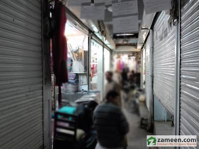 4 Shops Available For Sale In Sadiq Colth Market