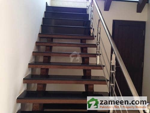 1 Kanal Newly Constructed House In DHA - Phase 5 - Lahore - Owner Built