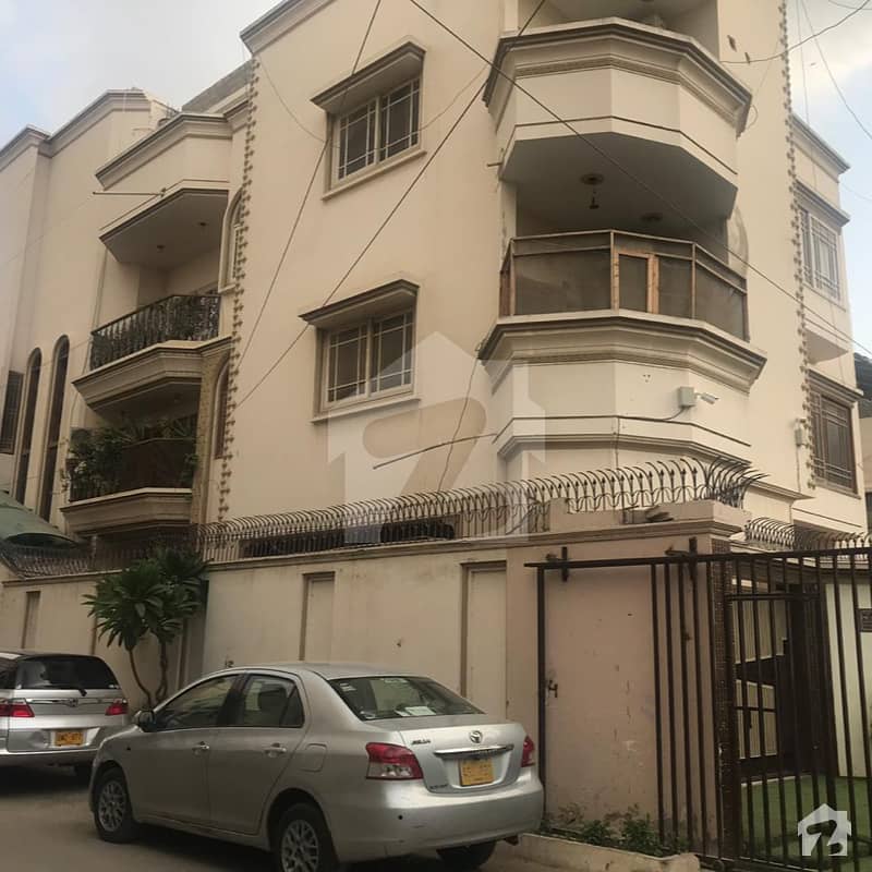 D-268 Pechs Block 6 Karachi  Penthouse For Rent