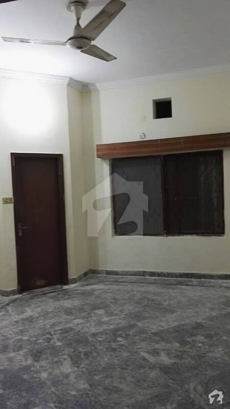 10 Marla 3 Bedrooms Upper Portion For Rent In Paf Officers Colony Zarrar Shaheed Rd Lhr Cantt