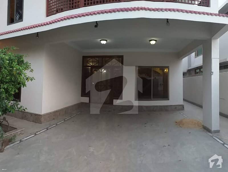 500 yards Renovated bunglow for rent Dha phase 6 Khy e Rahat Servant Quarter