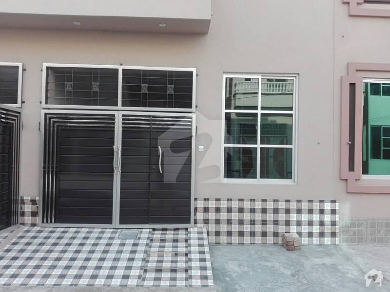Here Is A Good Opportunity To Live In A Well-Built House Near 80"feet Road Margzar