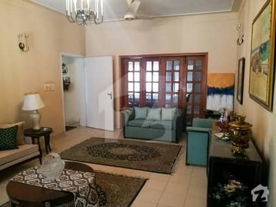 Main Cantt - House Is Available For Sale Main Cantt - House Is Available For Sale