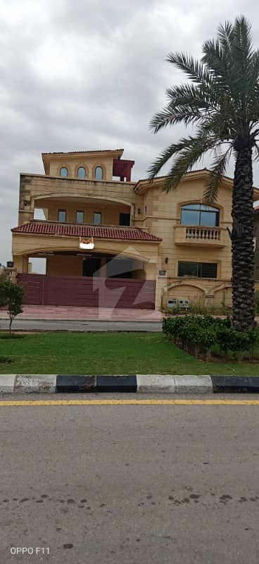 Triple Storey House For Rent In Bahria Town Phase 3