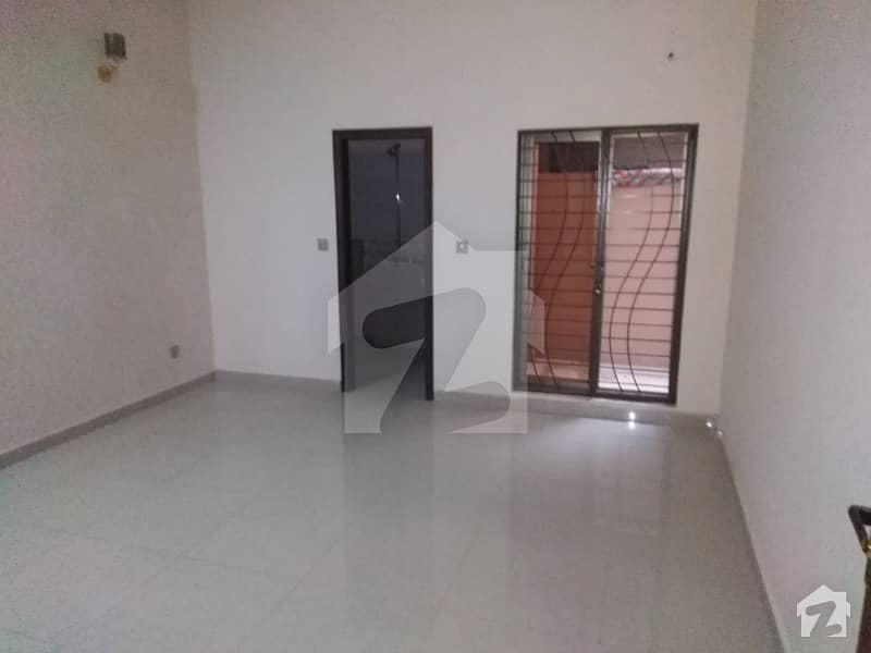 1 Room Attached Bath In Nishter Block - Only For Female
