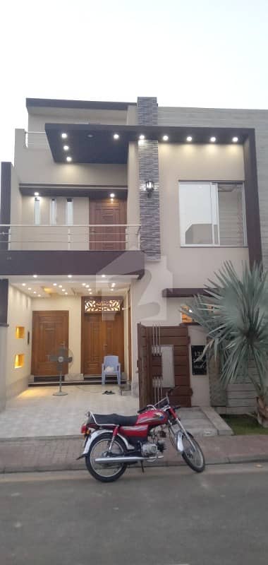 5 Marla VIP House available in Canal Valley Lahore