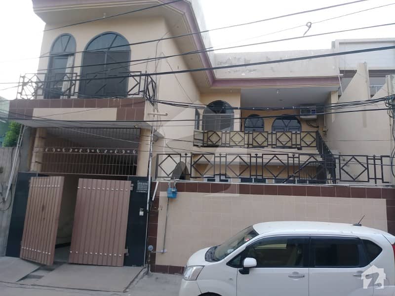House Is Available For Sale At Sheikh Colony Jhang Road Fsd
