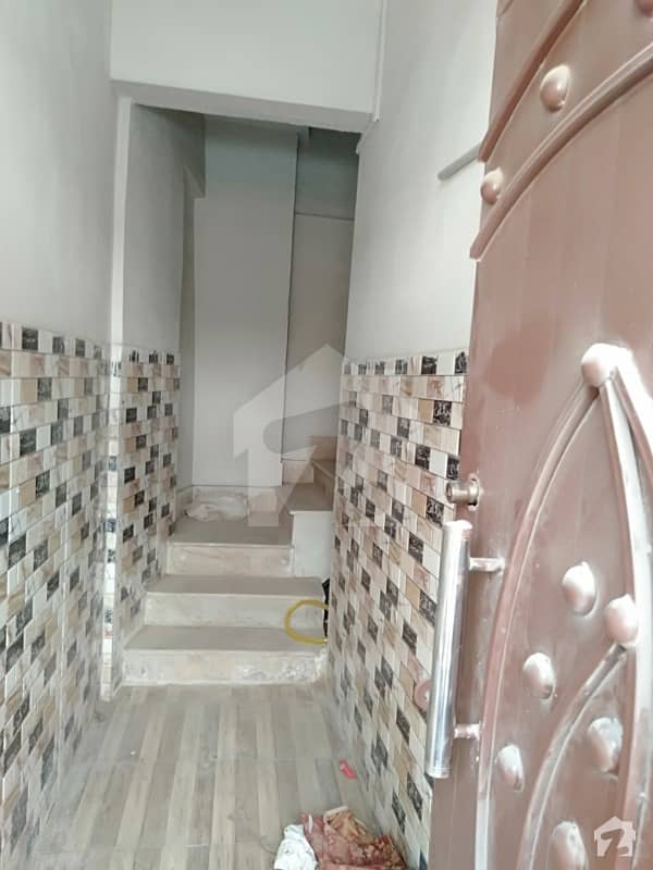 Apartment Is Available For Sale In Sheeraz Manzil Soldier Bazar No 3