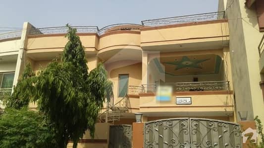 10 Marla Residential House upper portion Is Available For Rent At  Makkah Colony At Prime Location