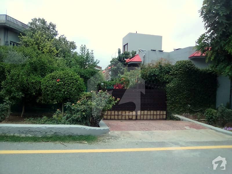F11 Garden - Double Storey House Is Available For Rent