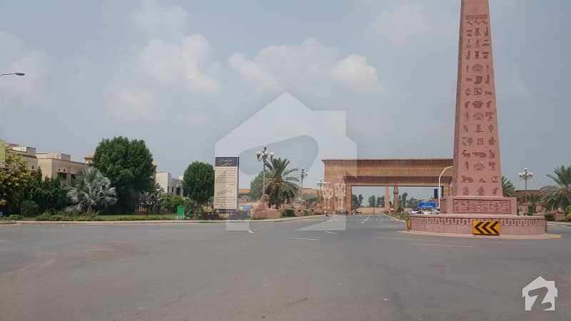 10 Marla Ideal Located Plot Is Available For Sale In Bahria Town Lahore