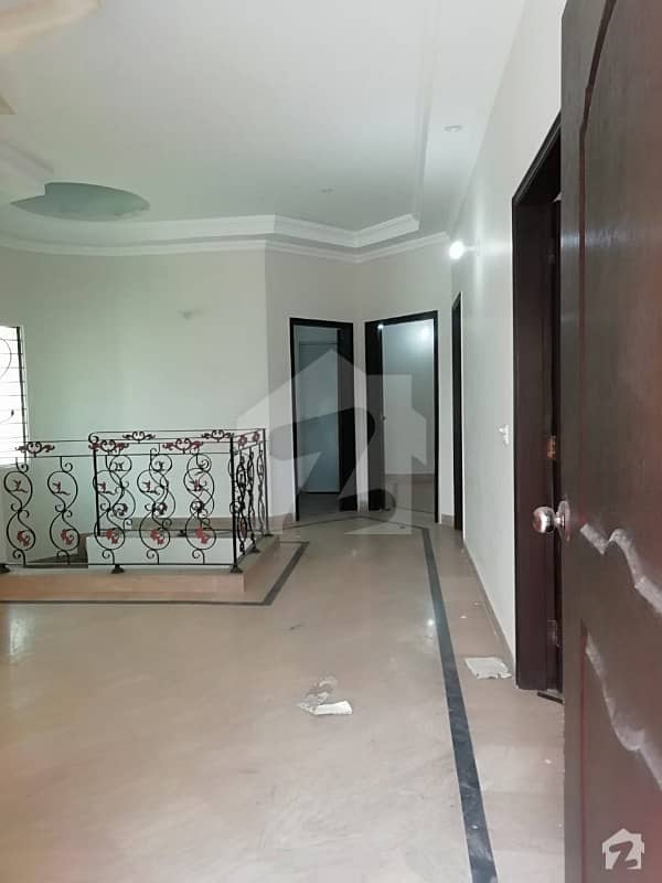 10 Marla House Available For Rent In Dha Phase 4 Block Gg