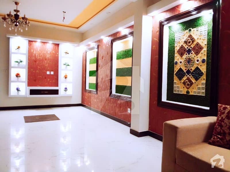 ڈی ایچ اے 11 رہبر لاہور میں 3 کمروں کا 5 مرلہ مکان 1. 2 کروڑ میں برائے فروخت۔