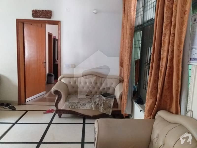 1 Kanal Used House For Sale In Model Town Lahore