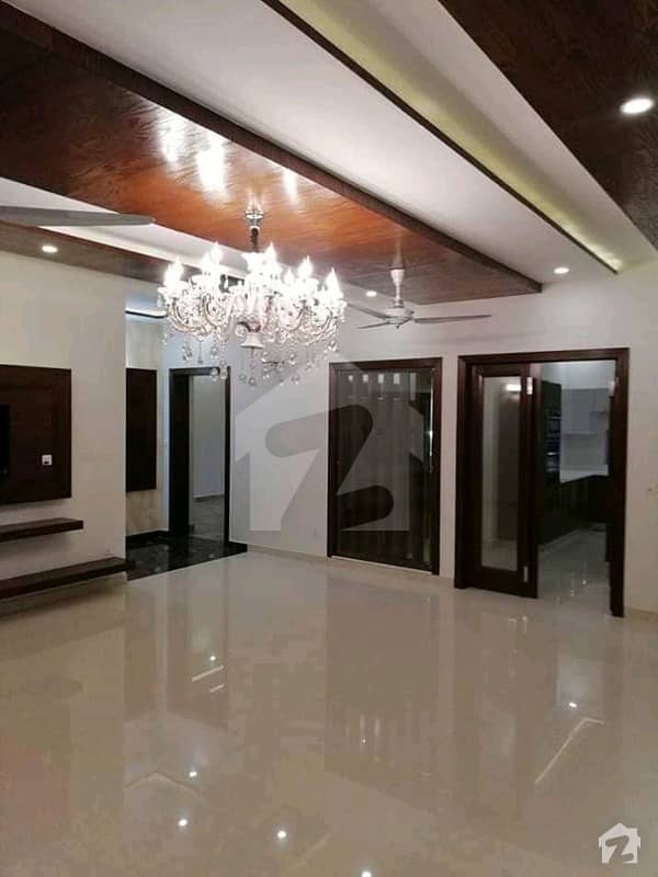 10 Marla House For Sale In Takbeer Block  Bahria Town