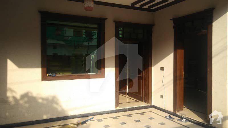 10 Marla Single Storey House For Rent