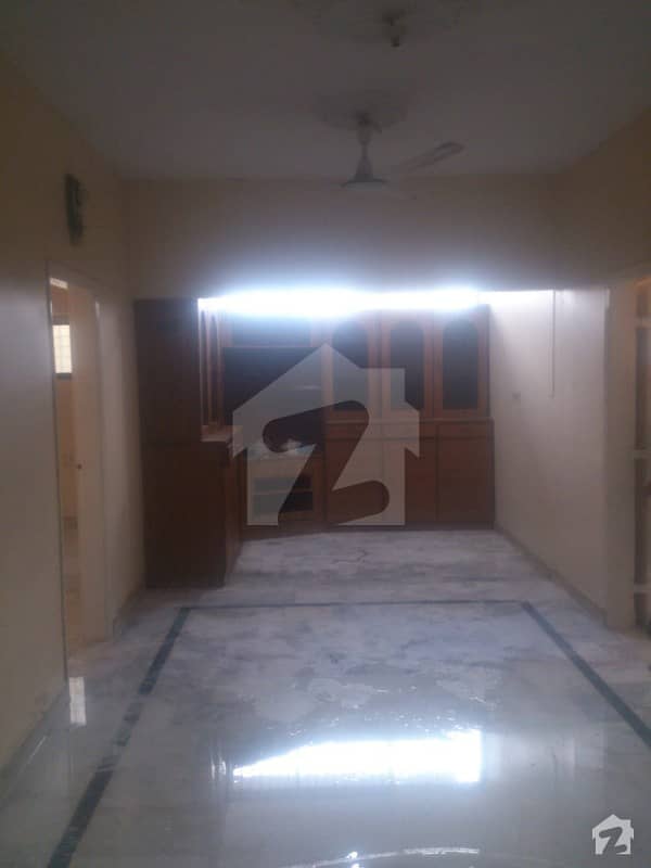 2700 Sq Ft Flat Is Available For Rent In PECHS Block 2