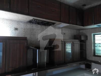 Separate Gated One Kanal Luxury Upper Portion With Lobby Room Separate Gated One Kanal Luxury Upper Portion With Lobby Room