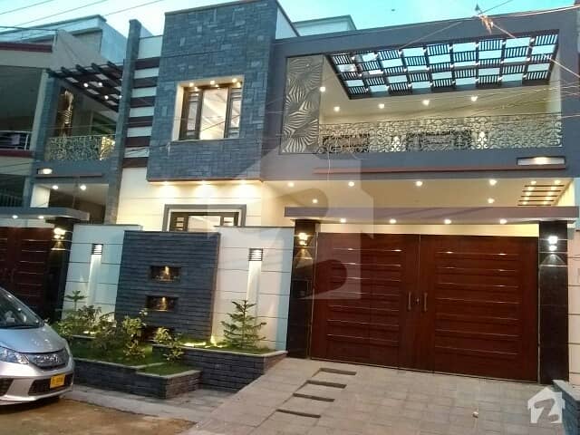 400 Sq Yd Bungalow Is Available For Sale