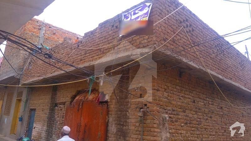 اعوان ٹاؤن راولپنڈی میں 4 کمروں کا 4 مرلہ مکان 33 لاکھ میں برائے فروخت۔