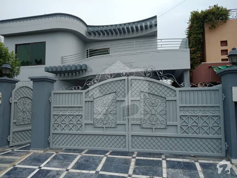 Defence  One Kanal Beautiful House For Rent In Dha Lahore