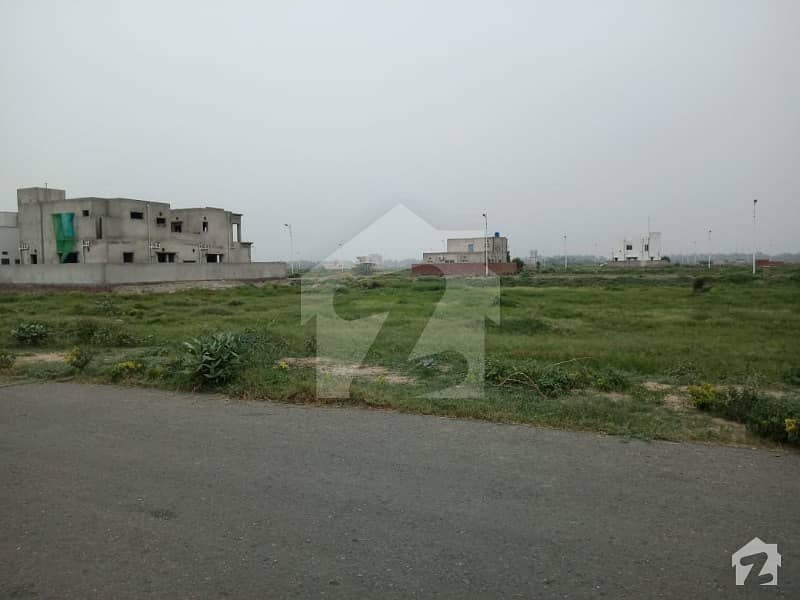 10 Marla Residential  Plot Available For Sale Near To Ring Road